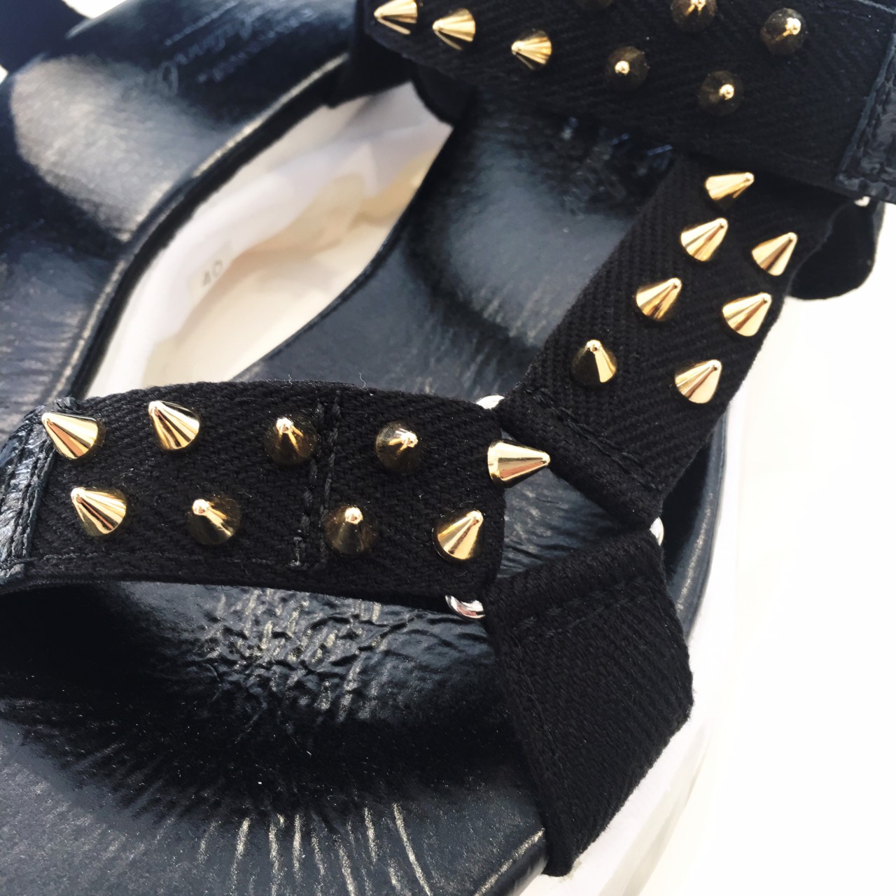 DC-SS17-A-06G--01
