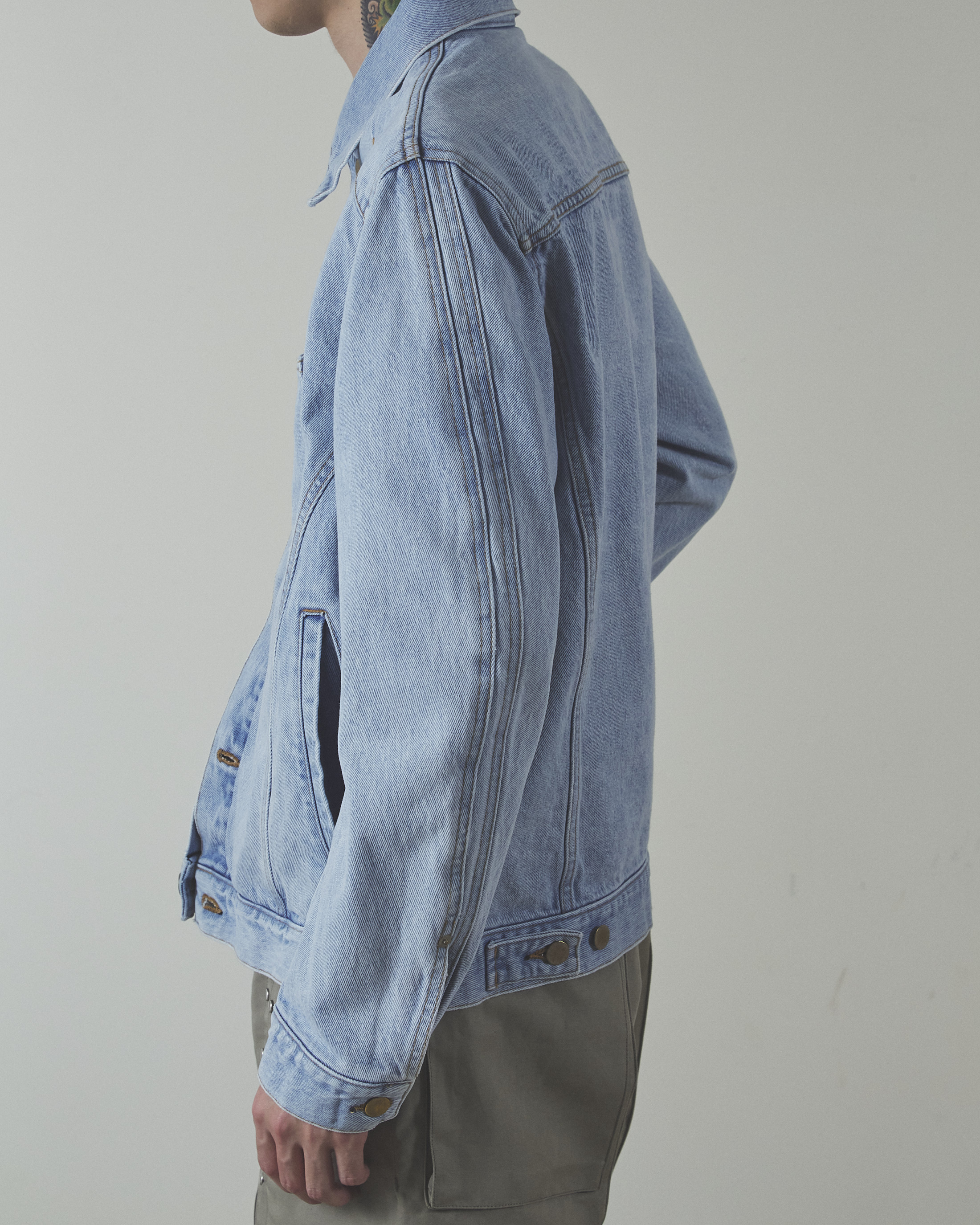 NF231J01C